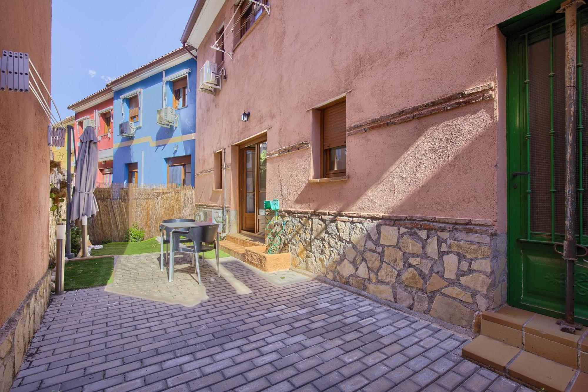 Casona 44 - Apartamento Para 2 Con Wifi, Ac Y Patio Exterior Алькала-де-Енарес Екстер'єр фото