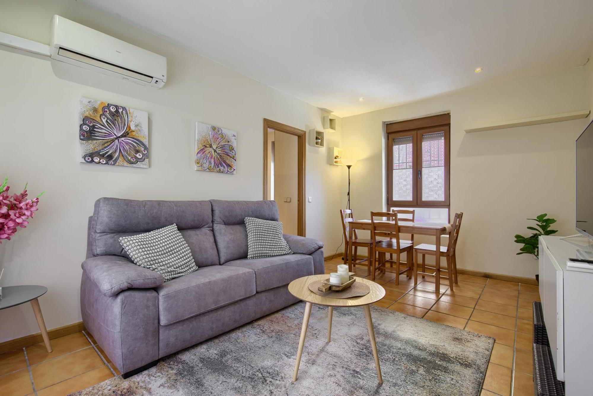 Casona 44 - Apartamento Para 2 Con Wifi, Ac Y Patio Exterior Алькала-де-Енарес Екстер'єр фото